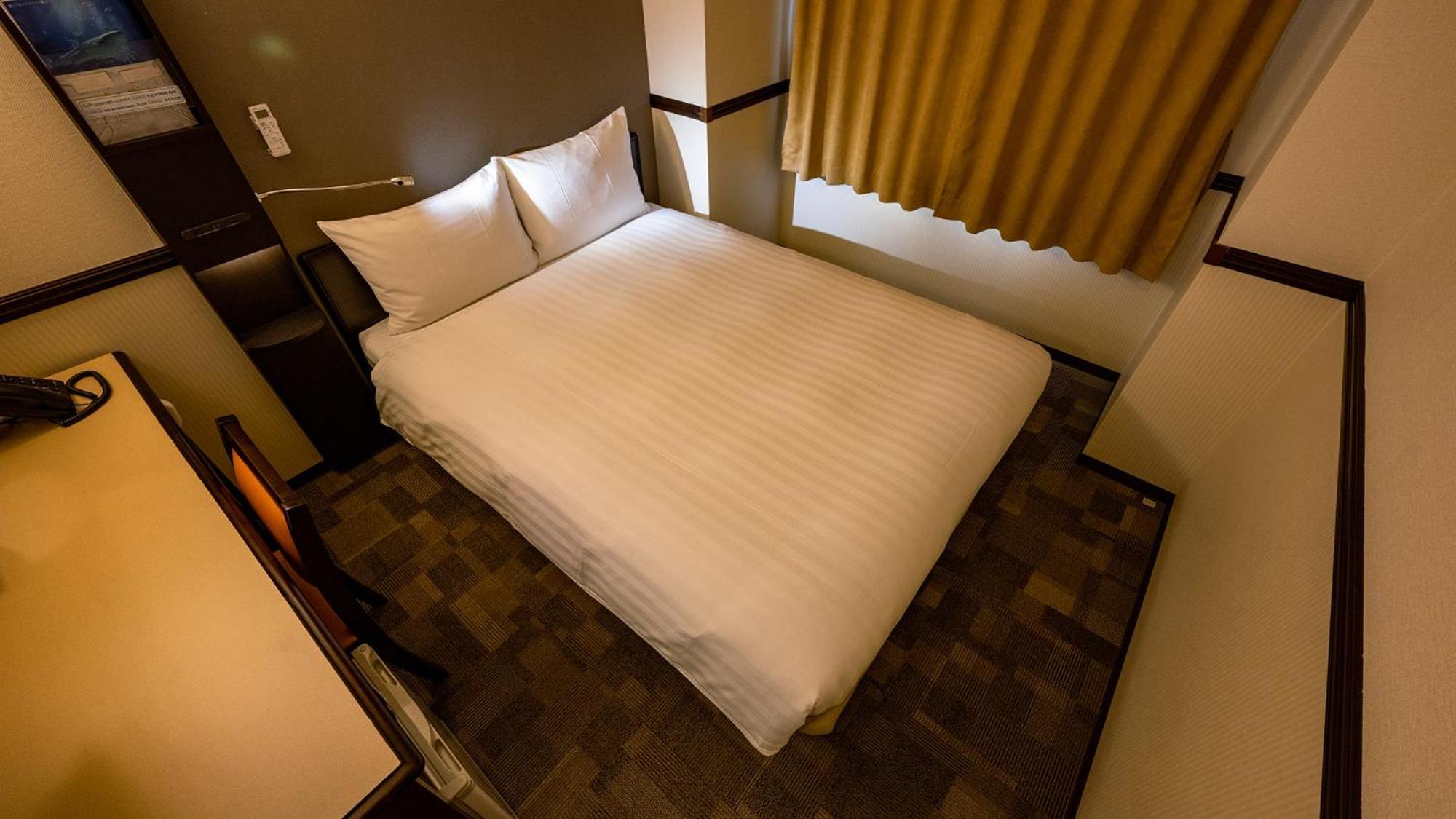 Toyoko Inn Fukushima Eki Nishi Guchi Habitación foto