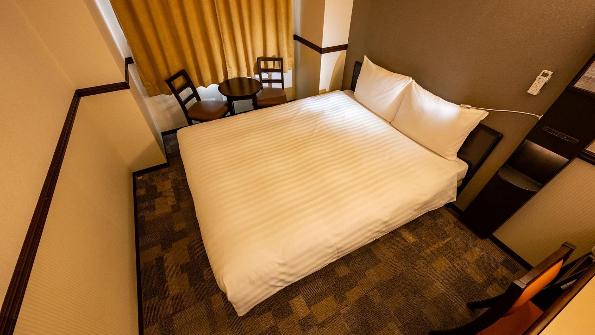 Toyoko Inn Fukushima Eki Nishi Guchi Habitación foto